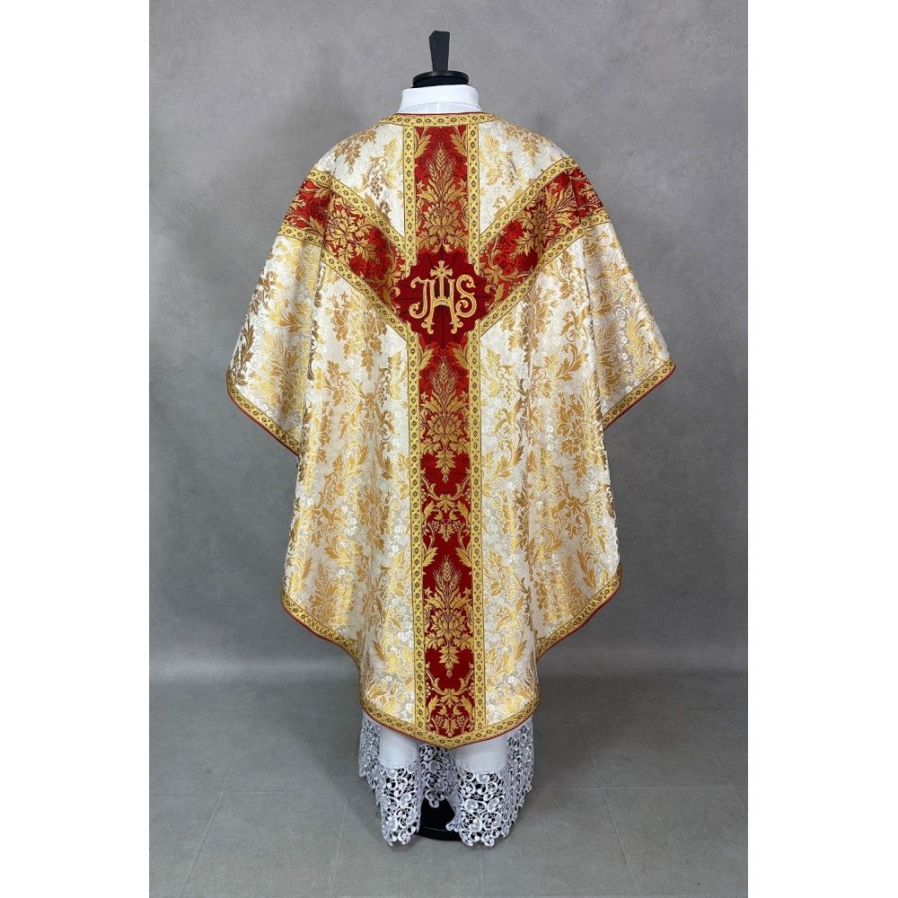 Ornat semi-gotycki bogato zdobiony - tkanina brokatowa (1K) - zdjęcie 3 - Ornat semi-gotycki bogato zdobiony - tkanina brokatowa (1K)