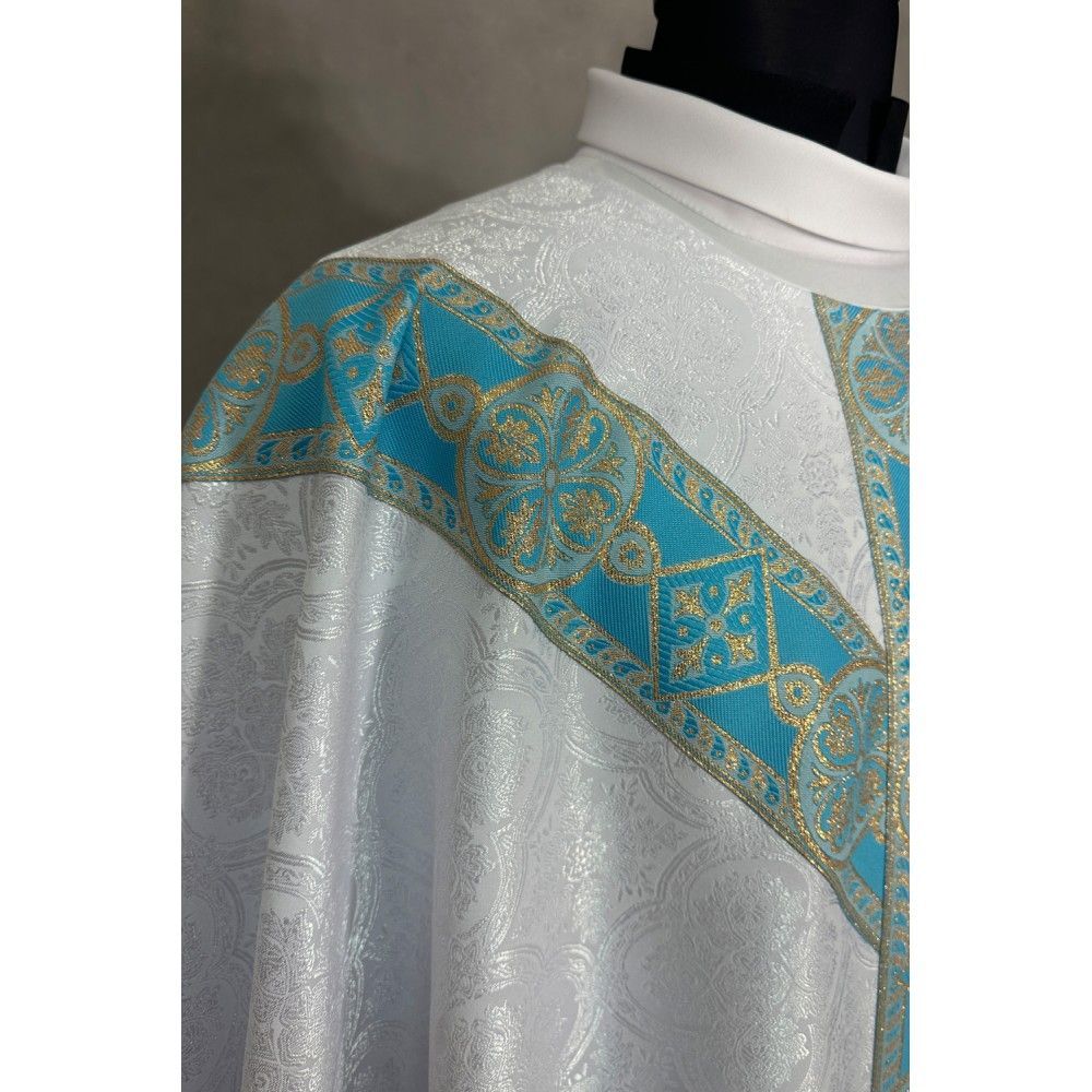 Ornat semi gotycki motyw maryjny - (2K) - zdjęcie 2 - Ornat semi gotycki motyw maryjny - (2K)