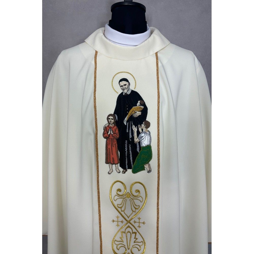 Ornat haftowany - Św. Wincenty a Paulo - zdjęcie 2 - Ornat haftowany - Św. Wincenty a Paulo