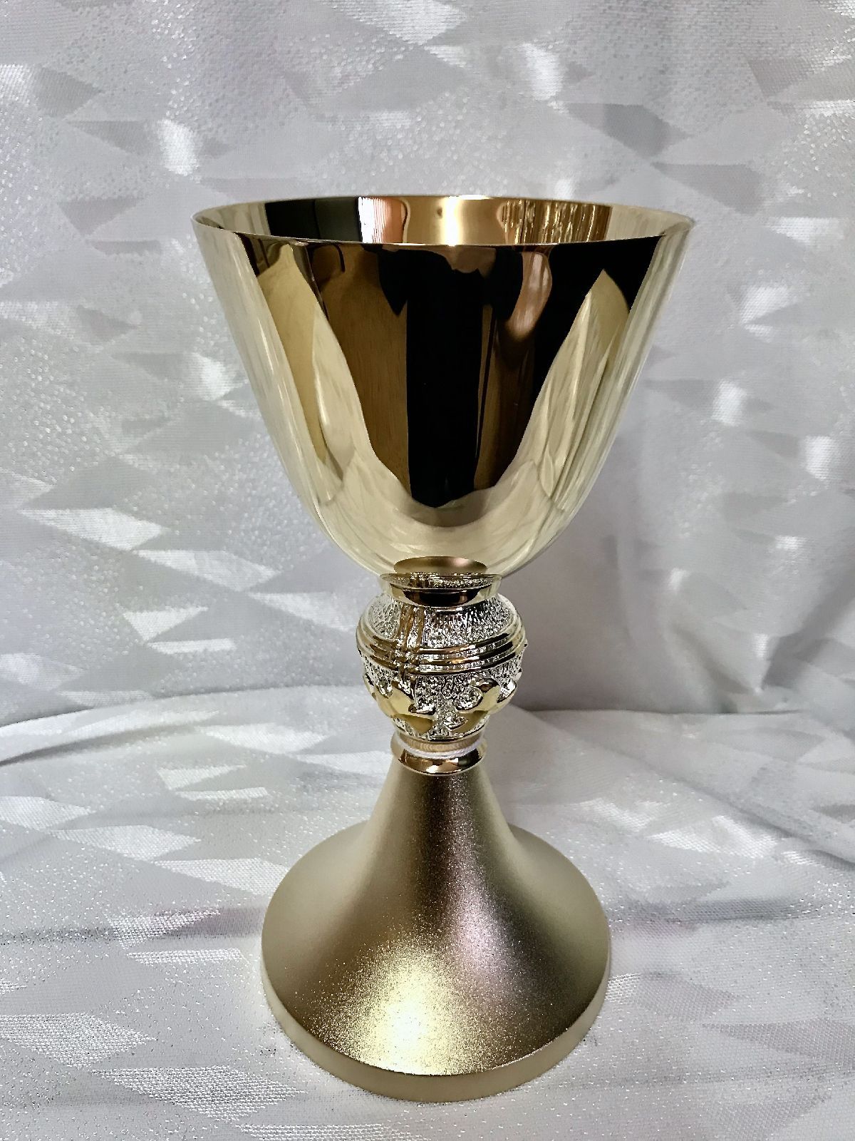 Kielich mszalny, pozłacany, motyw gołębie - 20 cm (46D)