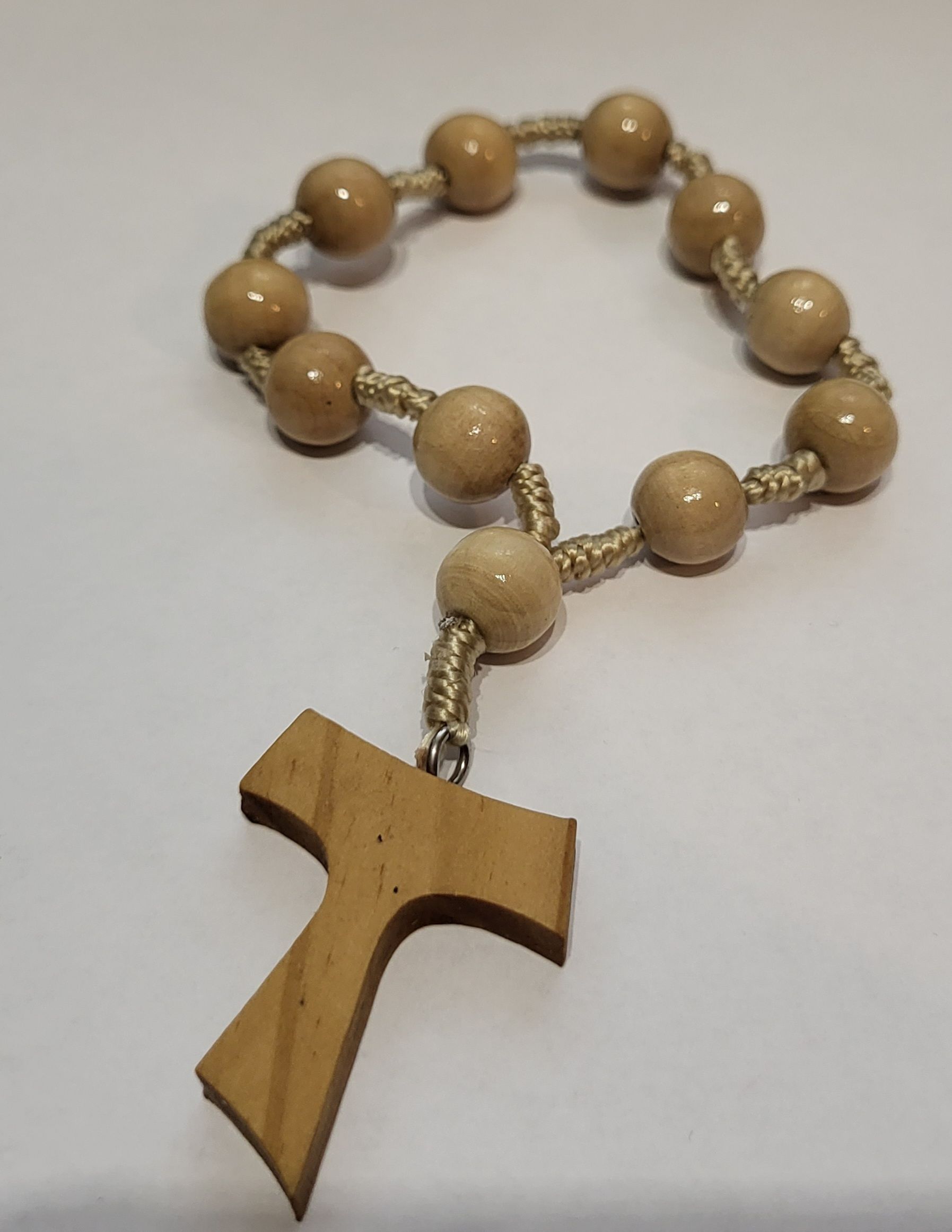 Drewniana dziesiątka różańca (1)