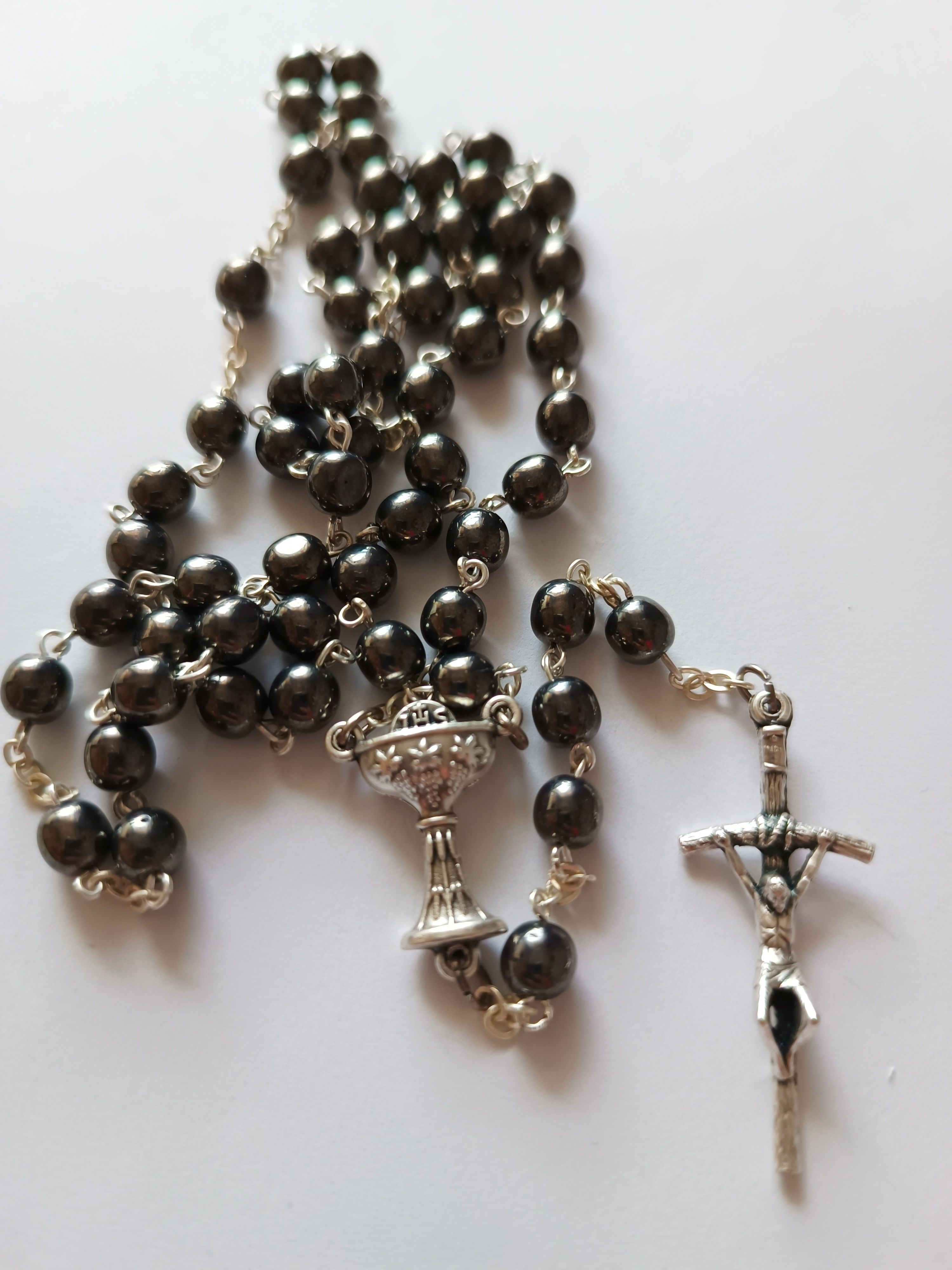 Różaniec komunijny dla chłopca- kolor hematyt