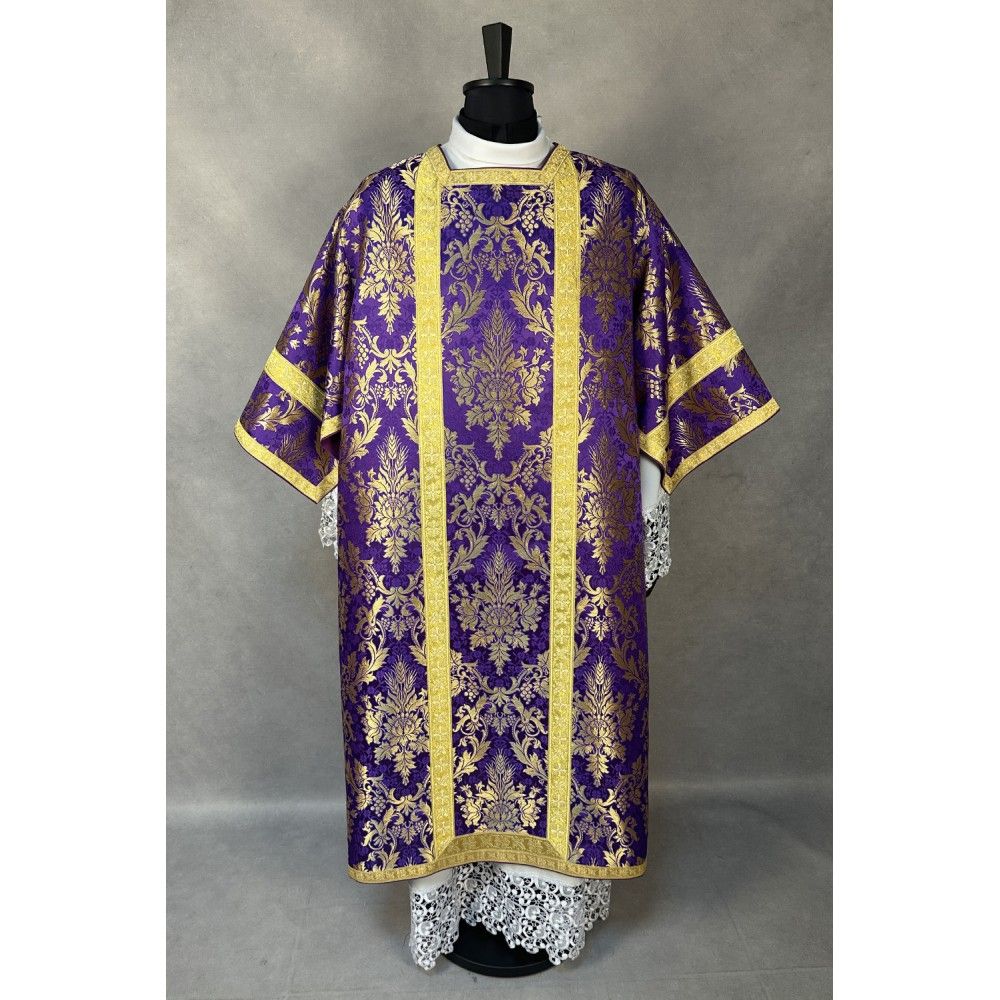 Dalmatyka rzymska fioletowa + stuła diakońska i manipularz (20K) - zdjęcie 3 - Dalmatyka rzymska fioletowa + stuła diakońska i manipularz (20K)