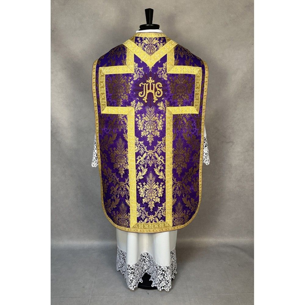 Ornat rzymski fioletowy + Stuła, Manipularz, Bursa i Welon na kielich (22K) - zdjęcie 3 - Ornat rzymski fioletowy + Stuła, Manipularz, Bursa i Welon na kielich (22K)