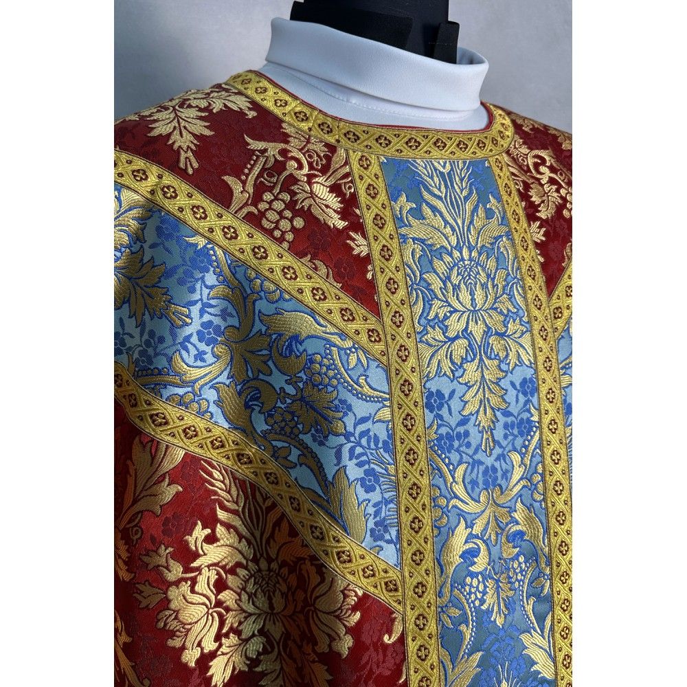 Ornat semi gotycki + stuła, bursa, manipularz, welon na kielich (37K) - zdjęcie 4 - Ornat semi gotycki + stuła, bursa, manipularz, welon na kielich (37K)