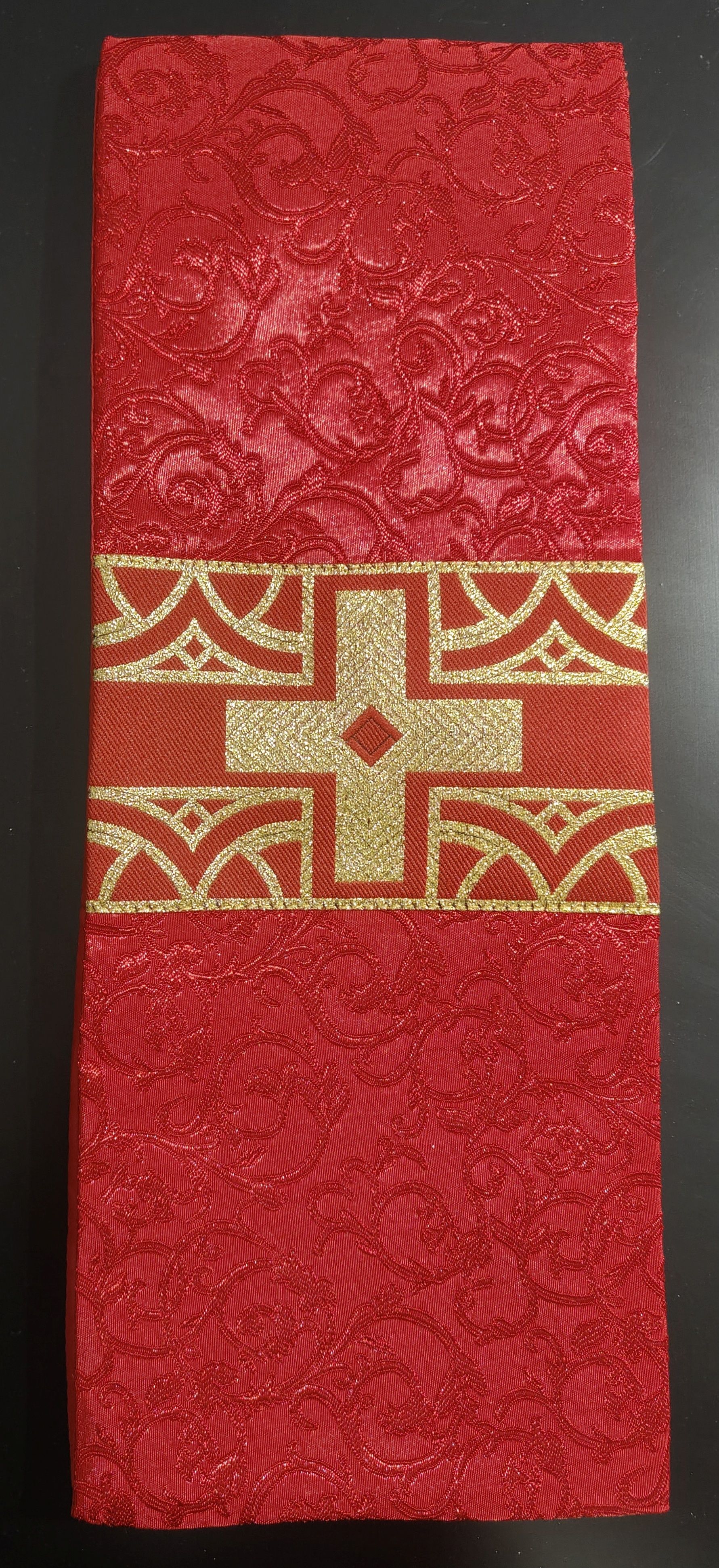 Stuła kapłańska czerwona + tłoczone wzory nr 45