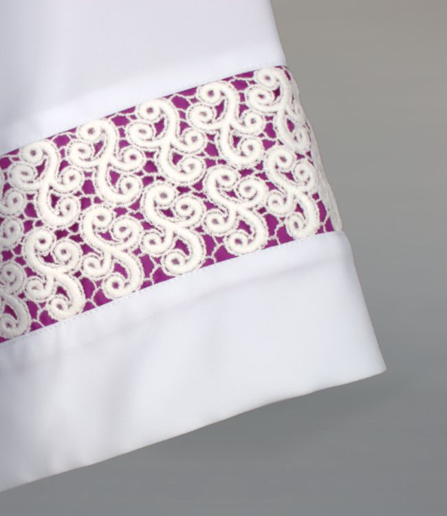 Komża kapłańska z  bawełnianą wstawką i kanonicką podbitką (20) - zdjęcie 2 - Komża kapłańska z  bawełnianą wstawką i kanonicką podbitką (20)