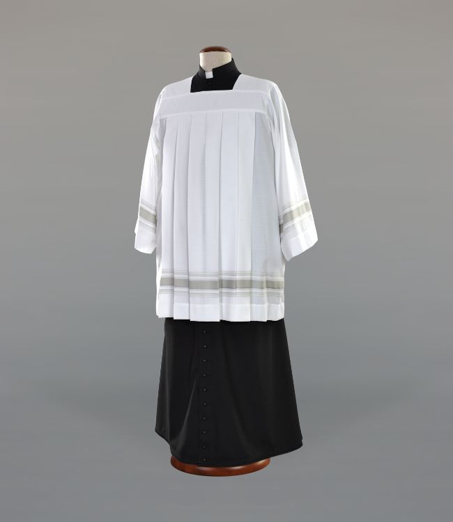 Komża kapłańska z ozdobnej, wiskozowej tkaniny (28)