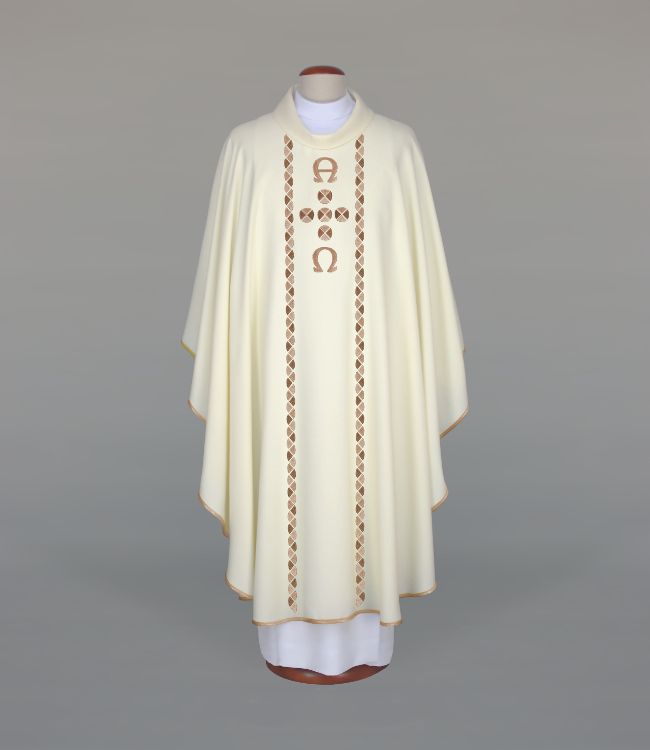 Ornat haftowany ecru Alfa i Omega (A14)