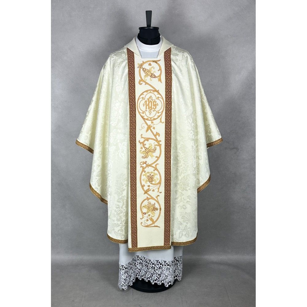 Ornat gotycki, haftowany IHS, tkanina żakard (10K) - zdjęcie 2 - Ornat gotycki, haftowany IHS, tkanina żakard (10K)