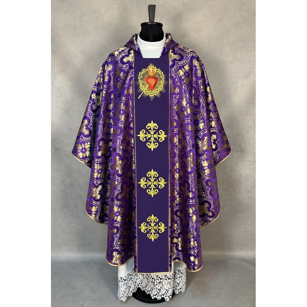 Ornat gotycki fioletowy, haftowany Serce w Koronie (16K) - zdjęcie 2 - Ornat gotycki fioletowy, haftowany Serce w Koronie (16K)