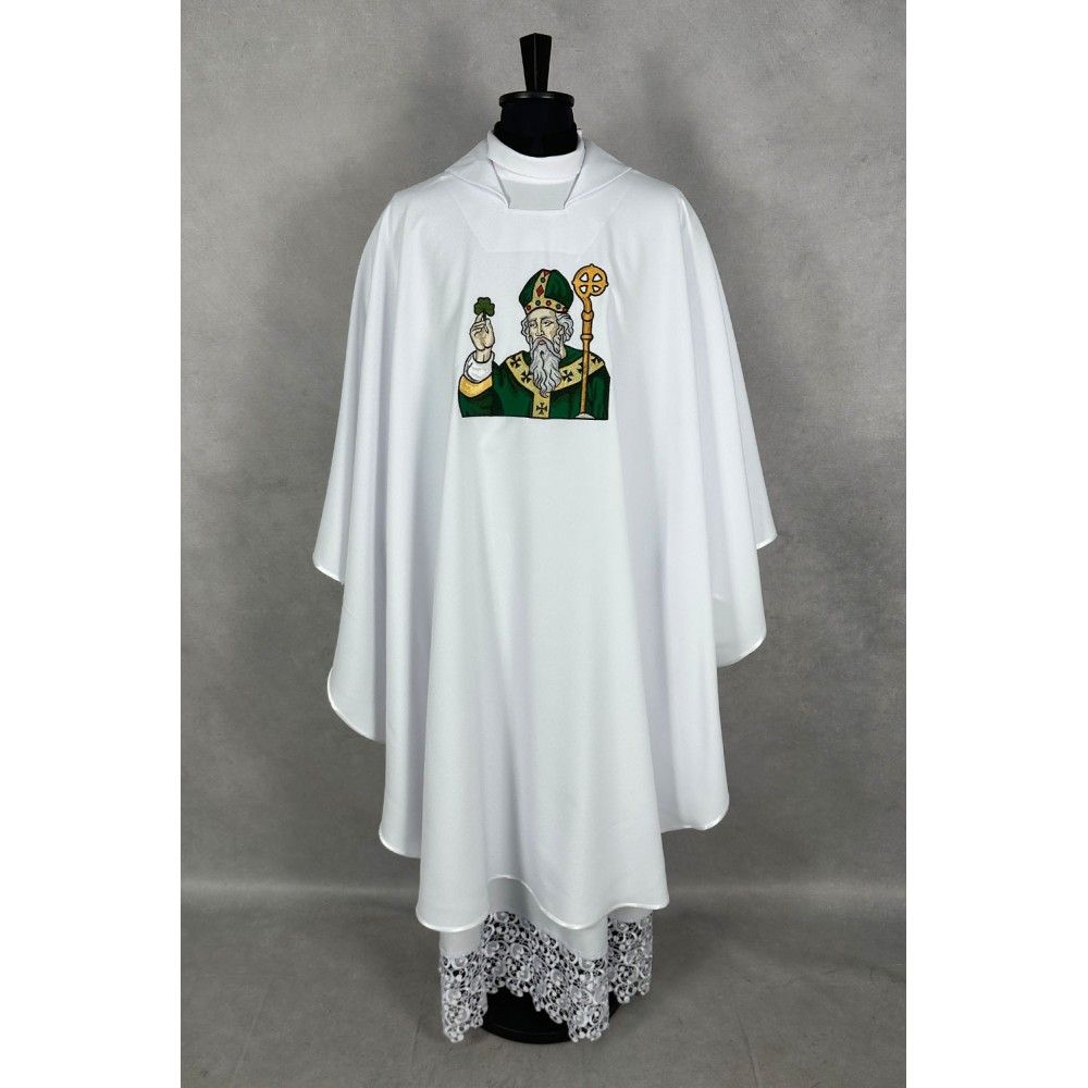 Ornat gotycki haftowany Św. Patryk - zdjęcie 2 - Ornat gotycki haftowany Św. Patryk