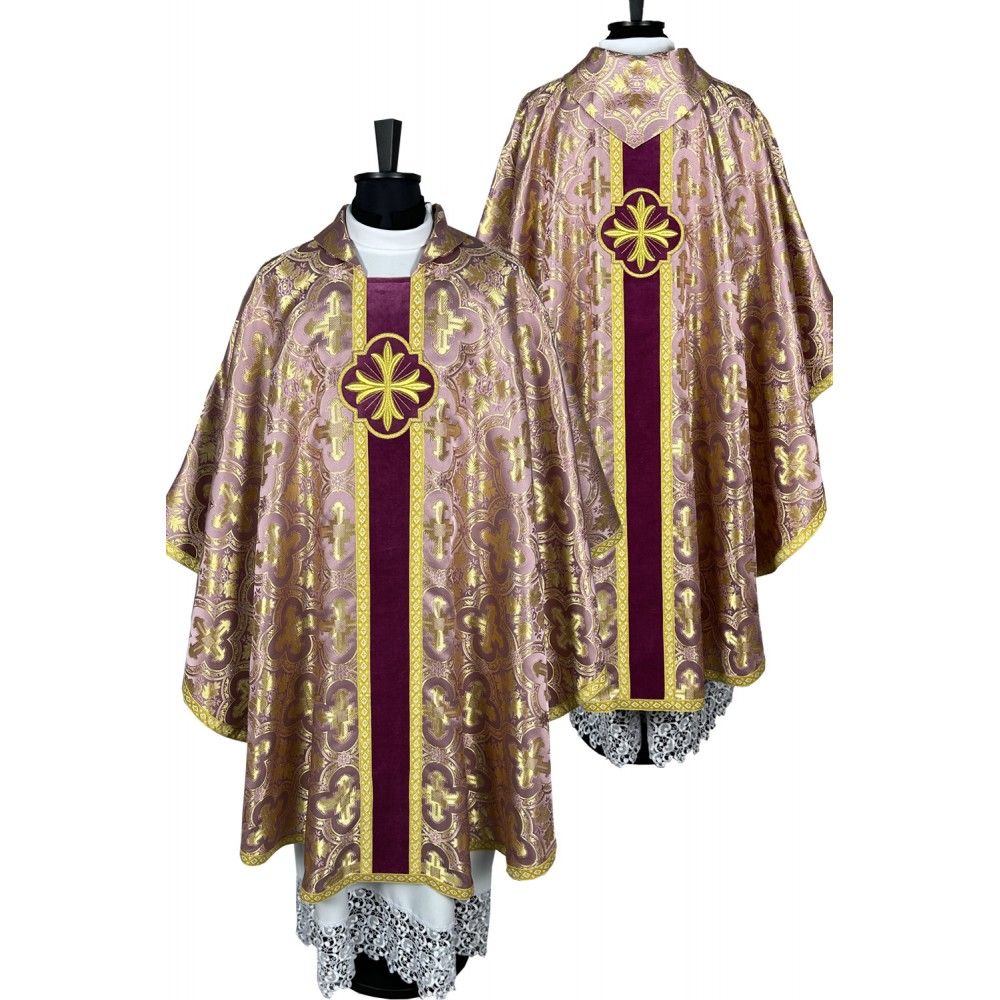 Ornat gotycki blady róż, haftowany (36K)