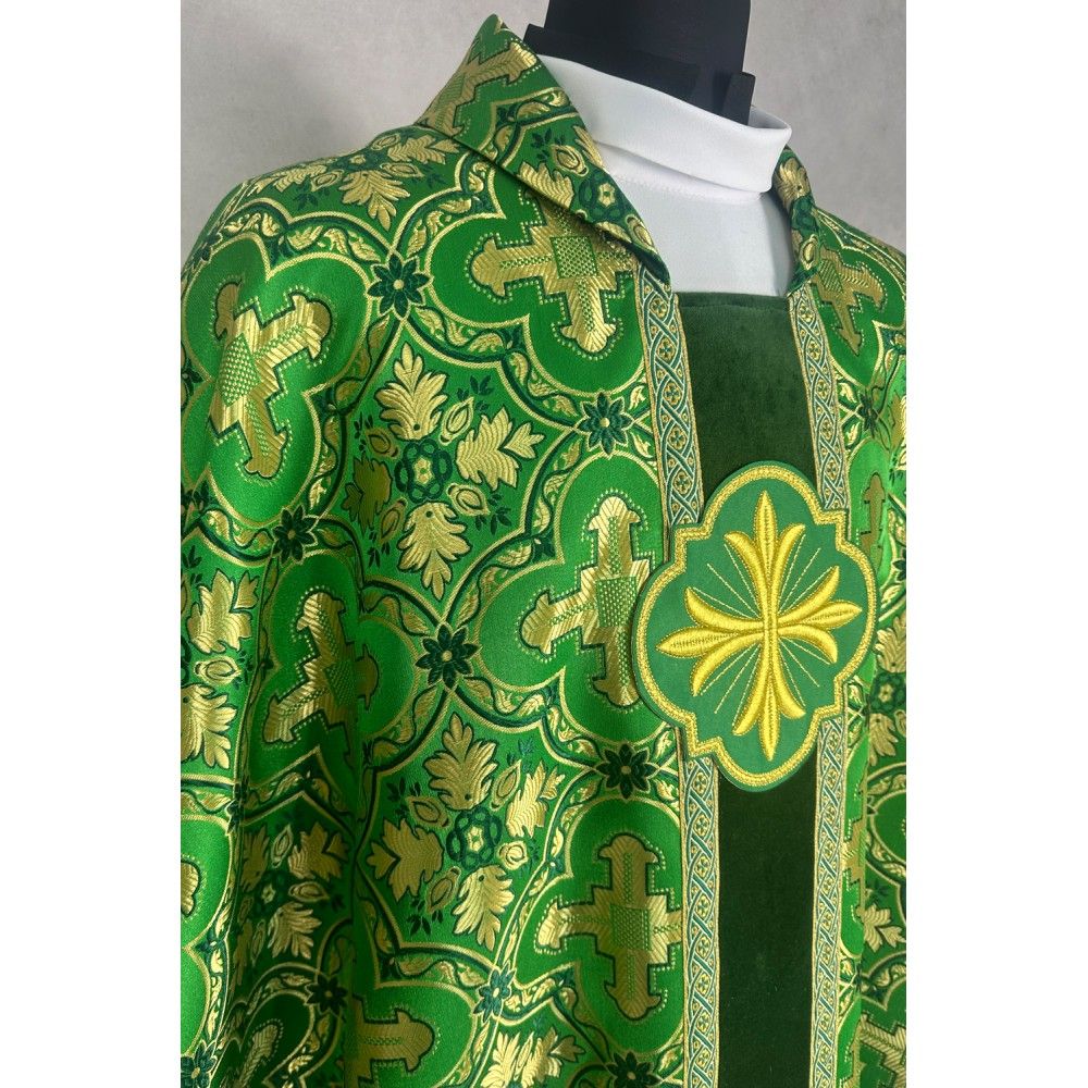 Ornat gotycki zielony, haftowany (38K) - zdjęcie 2 - Ornat gotycki zielony, haftowany (38K)