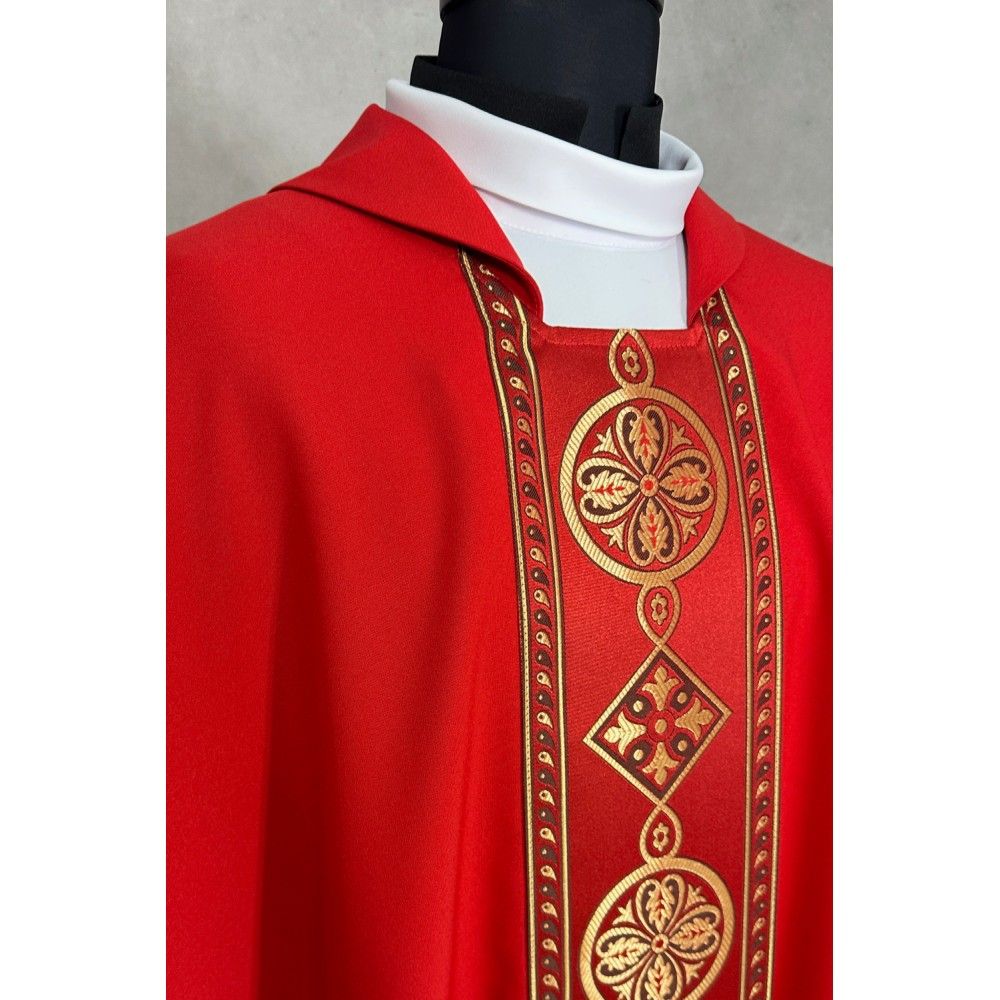 Ornat gotycki czerwony, pas tkany (46K) - zdjęcie 2 - Ornat gotycki czerwony, pas tkany (46K)