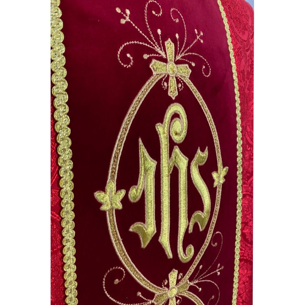 Ornat gotycki haftowany, czerwony, pas aksamit (58K) - zdjęcie 3 - Ornat gotycki haftowany, czerwony, pas aksamit (58K)