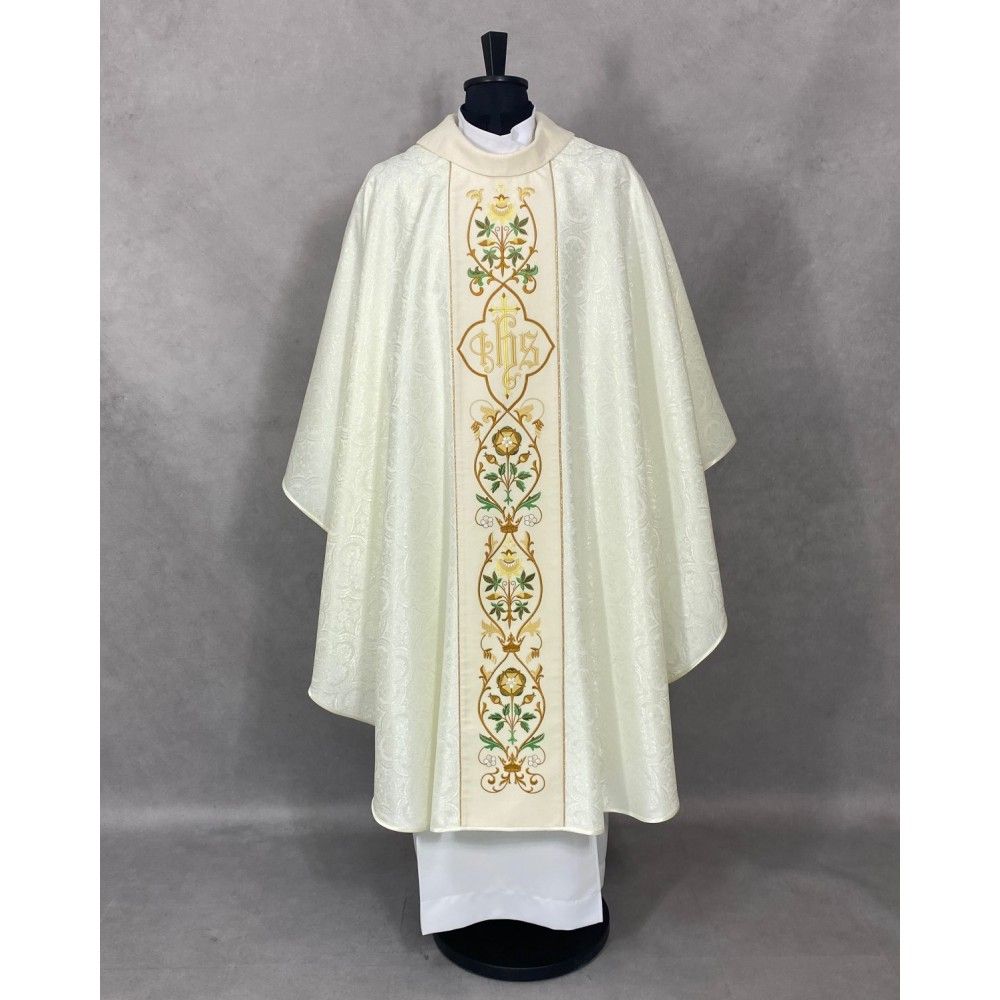 Ornat gotycki haftowany, ecru IHS (65K) - zdjęcie 3 - Ornat gotycki haftowany, ecru IHS (65K)