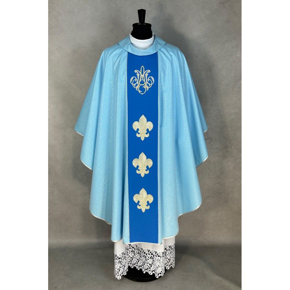 Ornat gotycki, haftowany maryjny (67K) - zdjęcie 2 - Ornat gotycki, haftowany maryjny (67K)