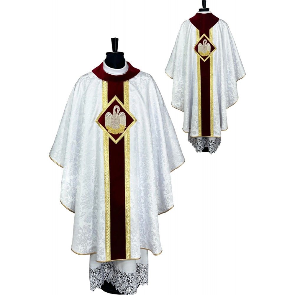 Ornat gotycki biały, aksamitny pas z haftem Pelikana (72K)