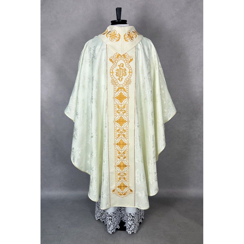 Ornat gotycki, haftowany IHS (82K) - zdjęcie 3 - Ornat gotycki, haftowany IHS (82K)