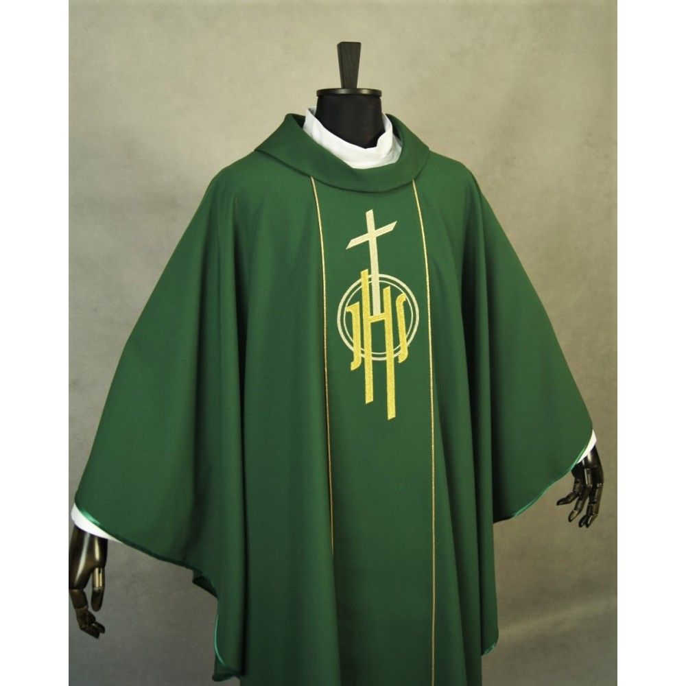 Ornat gotycki zielony, haftowany IHS (123K) - zdjęcie 2 - Ornat gotycki zielony, haftowany IHS (123K)