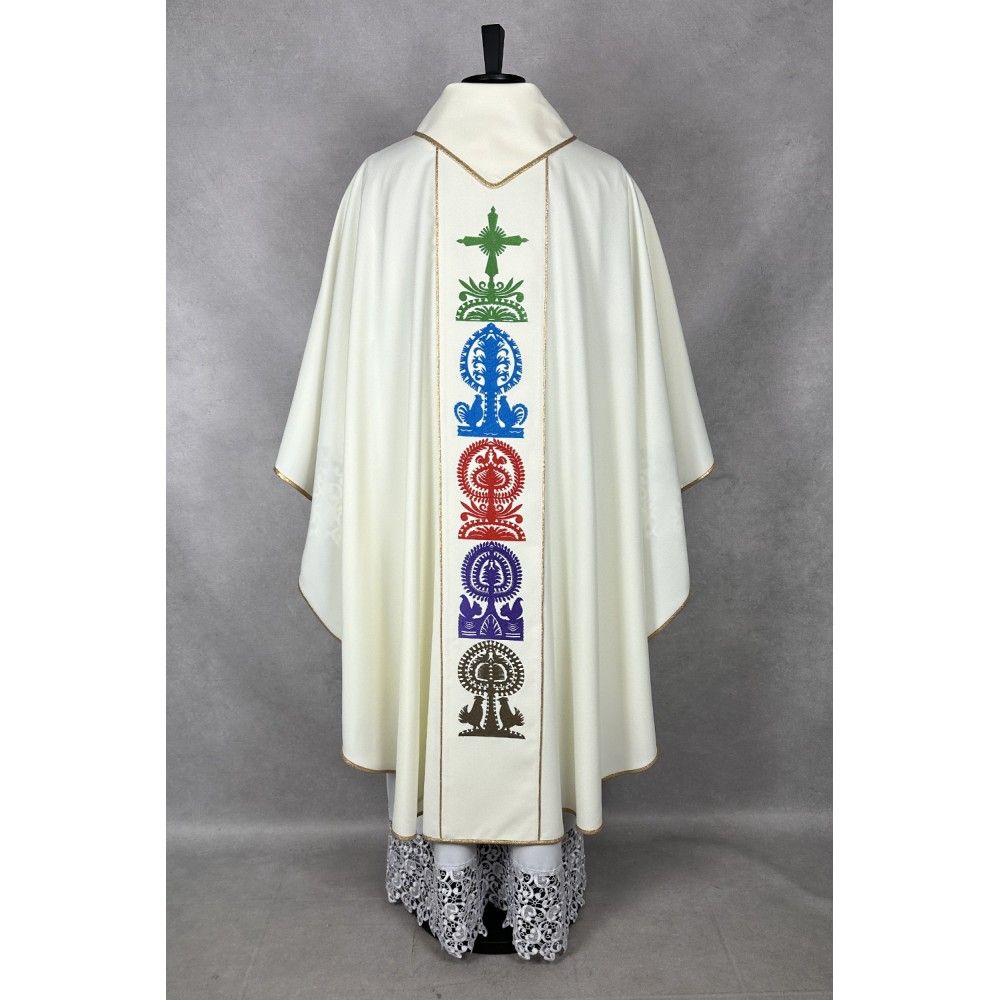 Ornat gotycki wzór kurpiowski, haftowany, materiał strecz (160K) - zdjęcie 3 - Ornat gotycki wzór kurpiowski, haftowany, materiał strecz (160K)
