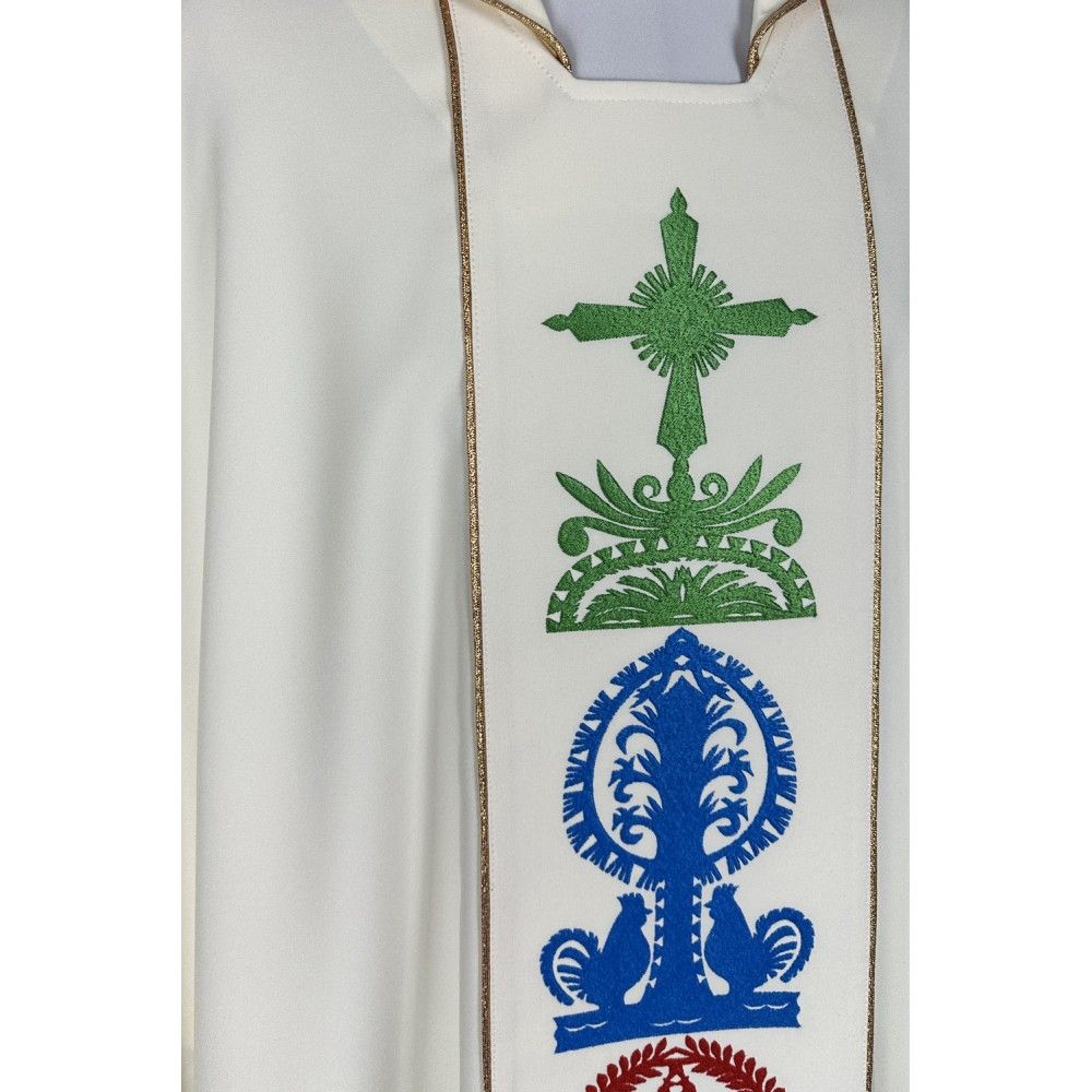 Ornat gotycki wzór kurpiowski, haftowany, materiał strecz (160K) - zdjęcie 4 - Ornat gotycki wzór kurpiowski, haftowany, materiał strecz (160K)