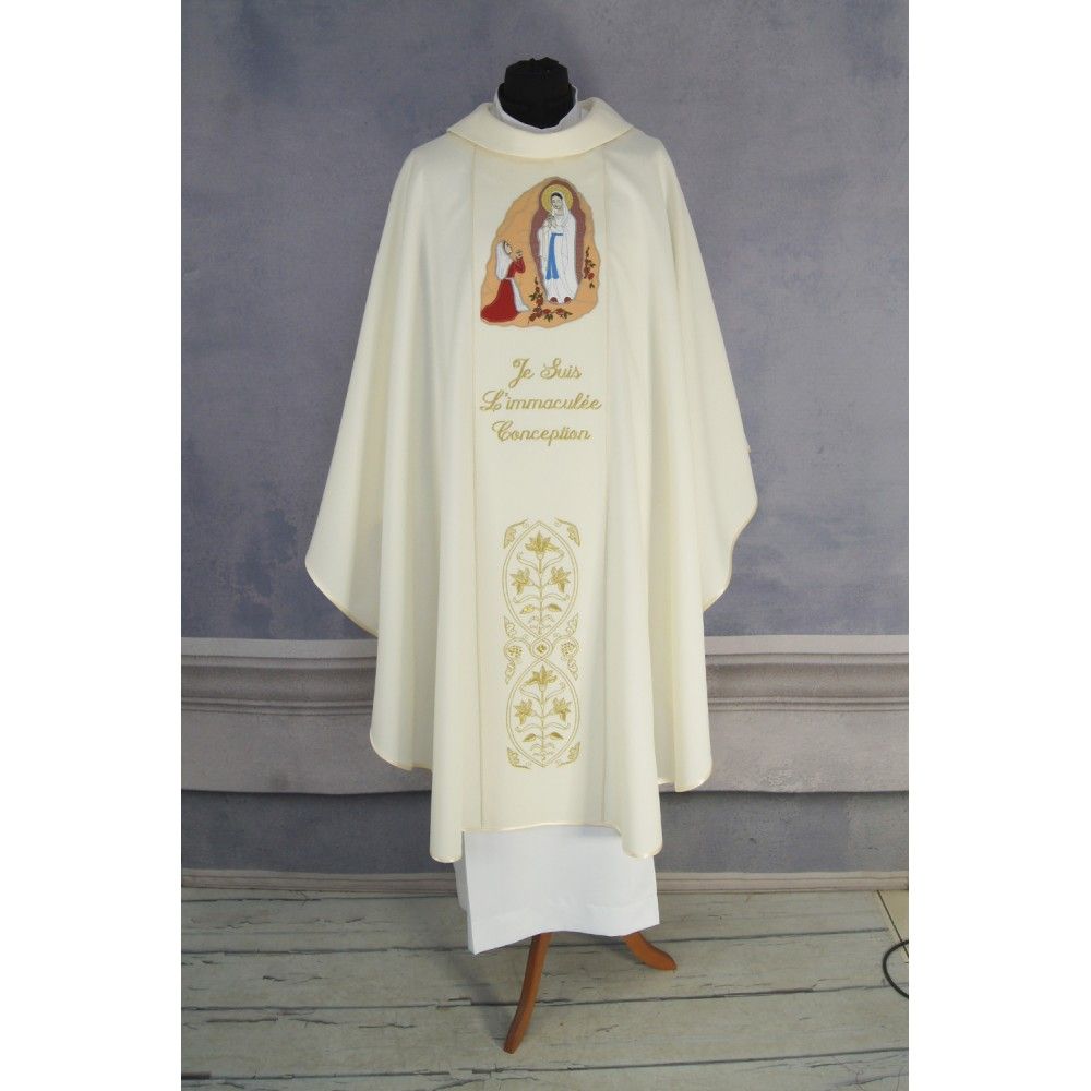 Ornat haftowany Matka Boska z Lourdes (02) - zdjęcie 2 - Ornat haftowany Matka Boska z Lourdes (02)