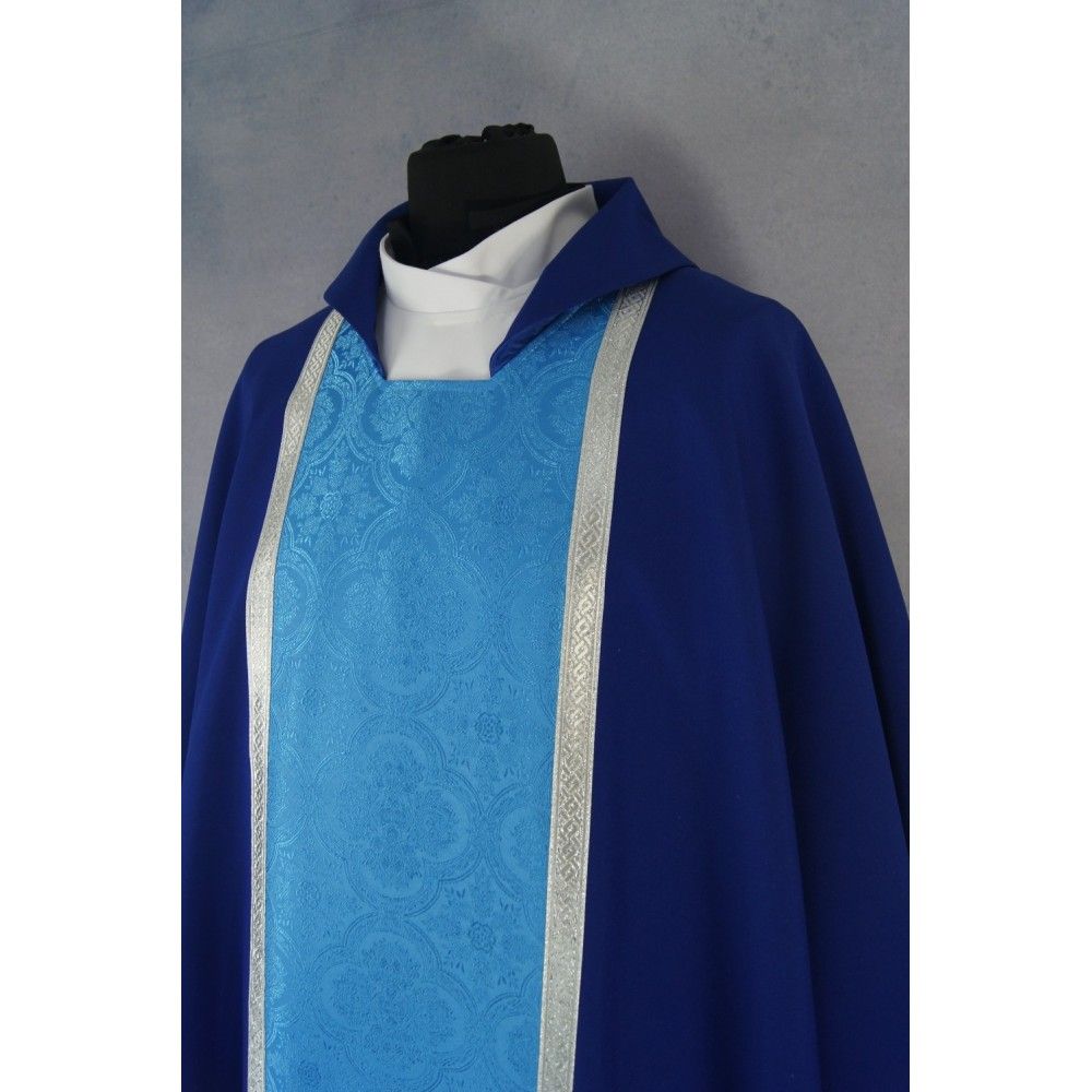 Ornat gotycki niebieski-maryjny, tkanina gładka, pas żakardowy (195K) - zdjęcie 2 - Ornat gotycki niebieski-maryjny, tkanina gładka, pas żakardowy (195K)