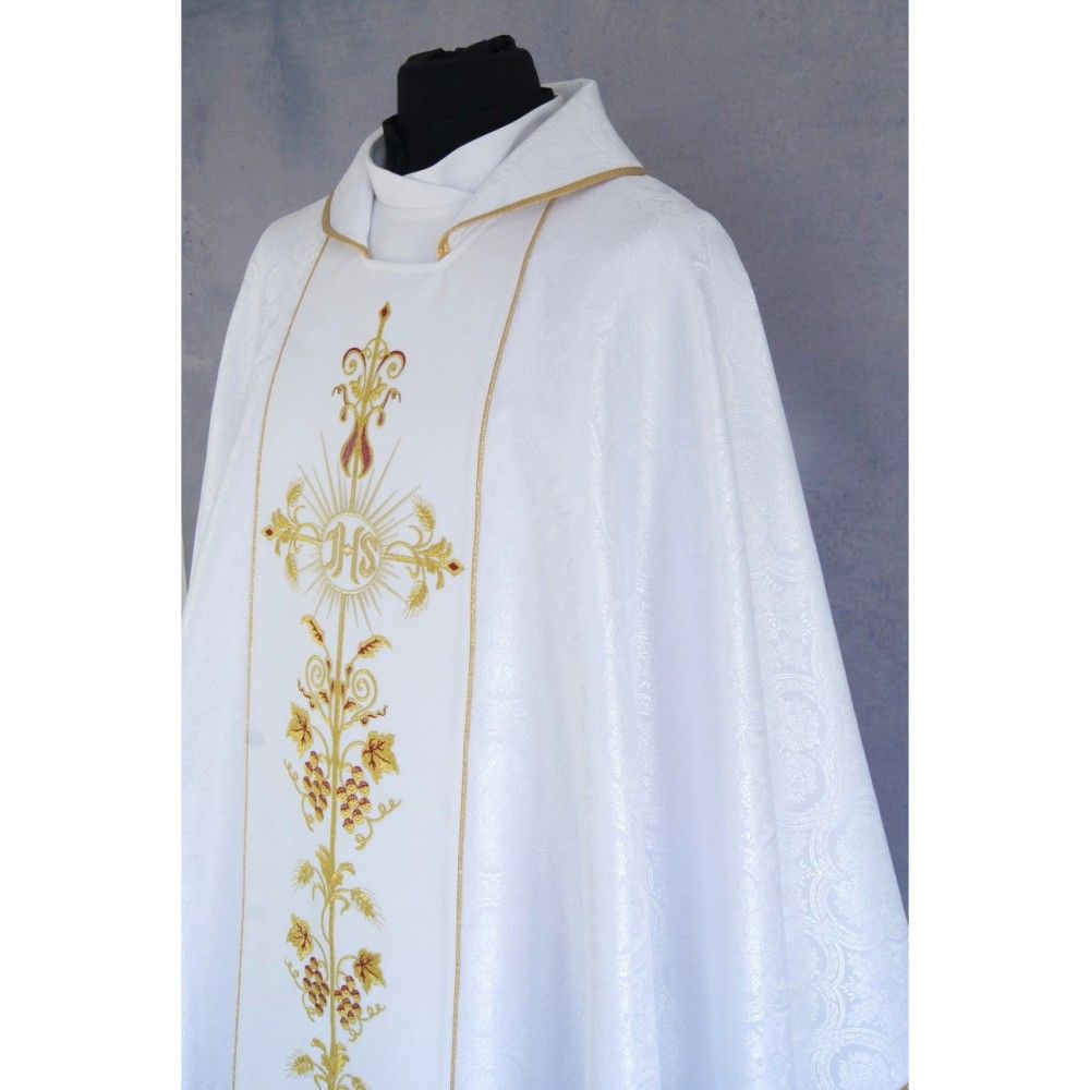 Ornat gotycki biały, tkanina żakardowa, pas haftowany (196K) - zdjęcie 4 - Ornat gotycki biały, tkanina żakardowa, pas haftowany (196K)