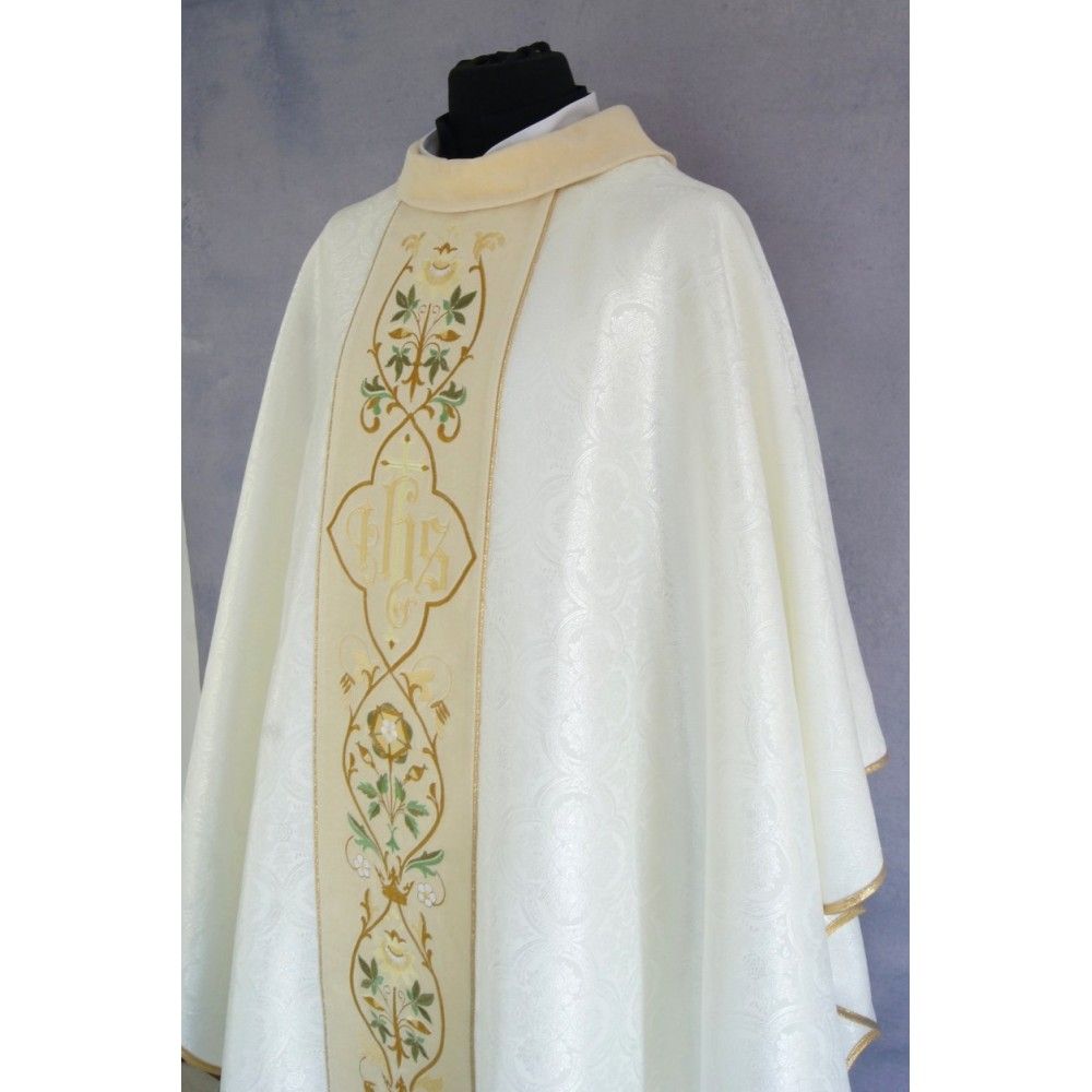 Ornat gotycki ecru, haftowany pas aksamit (213K) - zdjęcie 2 - Ornat gotycki ecru, haftowany pas aksamit (213K)
