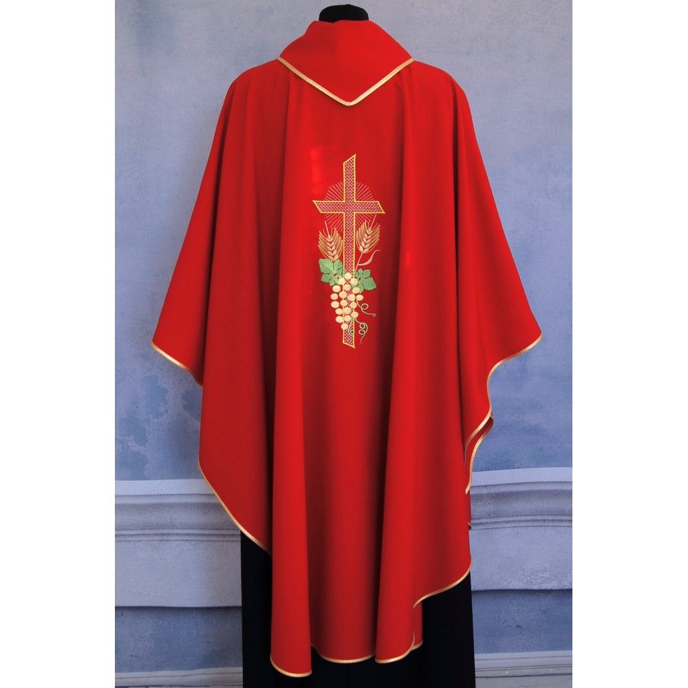 Ornat gotycki czerwony, tkanina gładka, haftowany (218K) - zdjęcie 2 - Ornat gotycki czerwony, tkanina gładka, haftowany (218K)