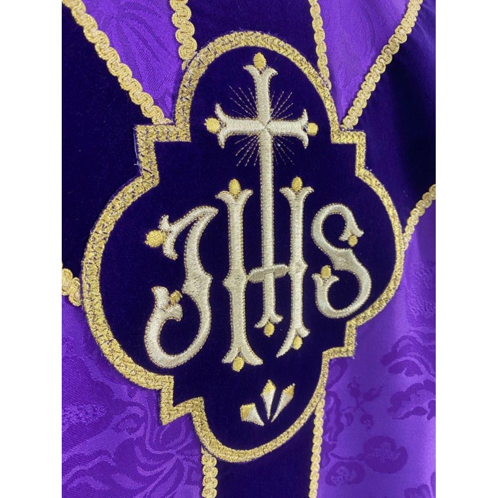 Ornat semi gotycki + stuła, kolor fioletowy, aksamitny pas (83K) - zdjęcie 2 - Ornat semi gotycki + stuła, kolor fioletowy, aksamitny pas (83K)