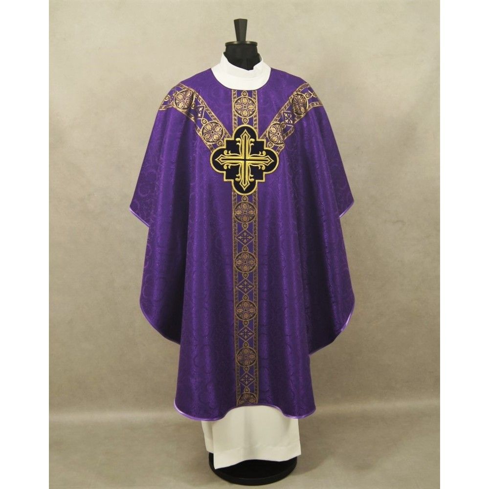 Ornat semi gotycki, fioletowy, tkanina żakard, pasy tkane (99K)