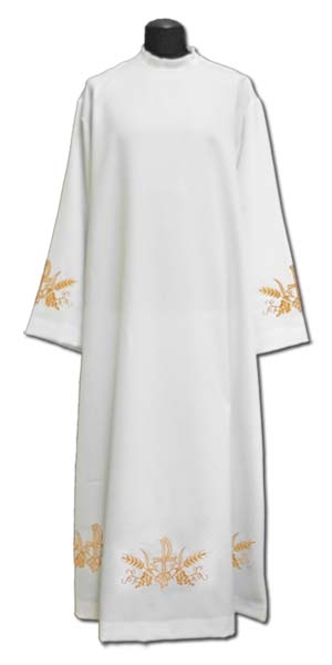 Alba kapłańska haftowana (2)