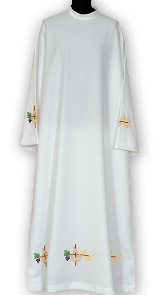 Alba kapłańska haftowana  (11)