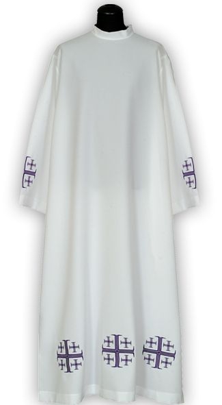 Alba kapłańska haftowana, krzyże jerozolimskie (14) - zdjęcie 2 - Alba kapłańska haftowana, krzyże jerozolimskie (14)