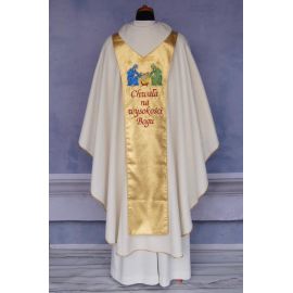 Gold dalmatic with red belt + stole