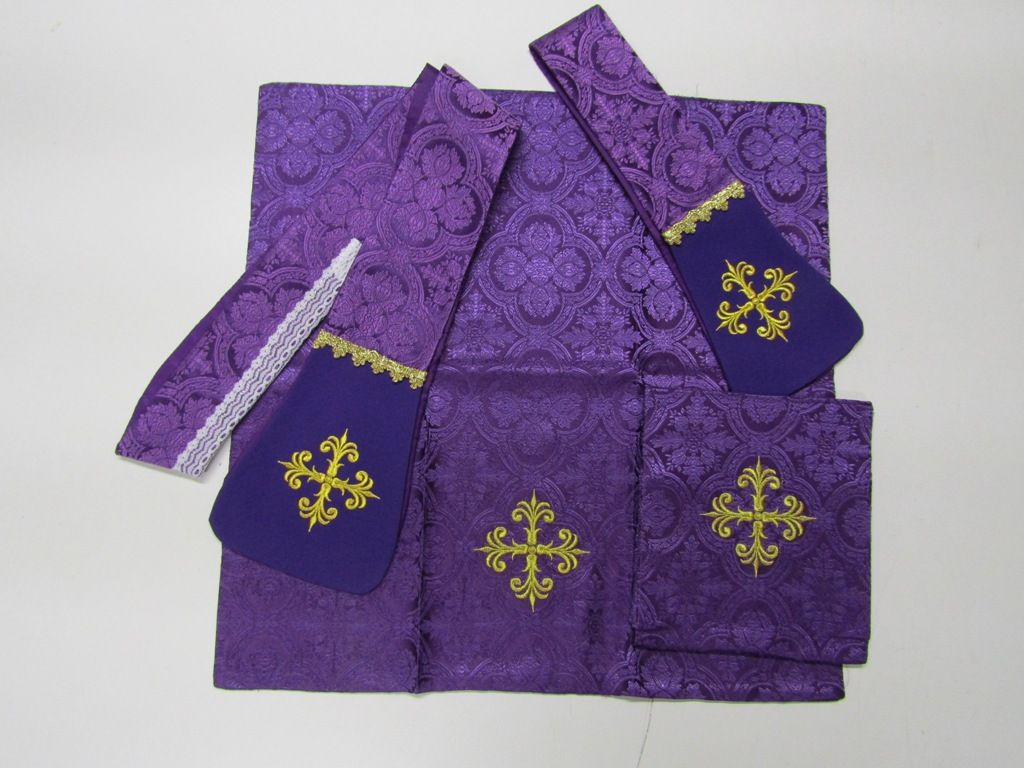 Ornat rzymski Chrystus w koronie cierniowej (14) - zdjęcie 3 - Ornat rzymski Chrystus w koronie cierniowej (14)