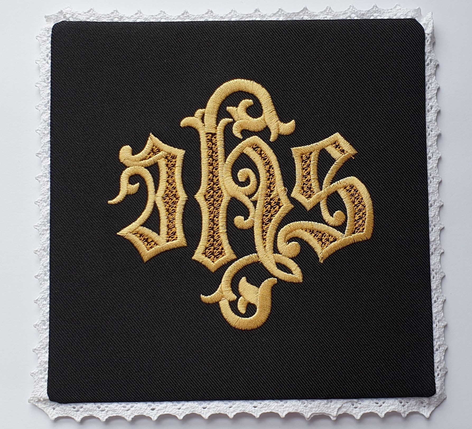 Palka czarna - złoty IHS