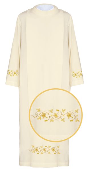 Alba kapłańska haftowana - 05