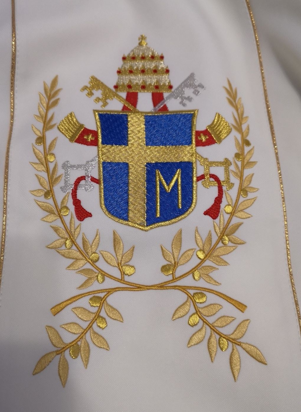 Ornat Jan Paweł II - cała postać - zdjęcie 4 - Ornat Jan Paweł II - cała postać