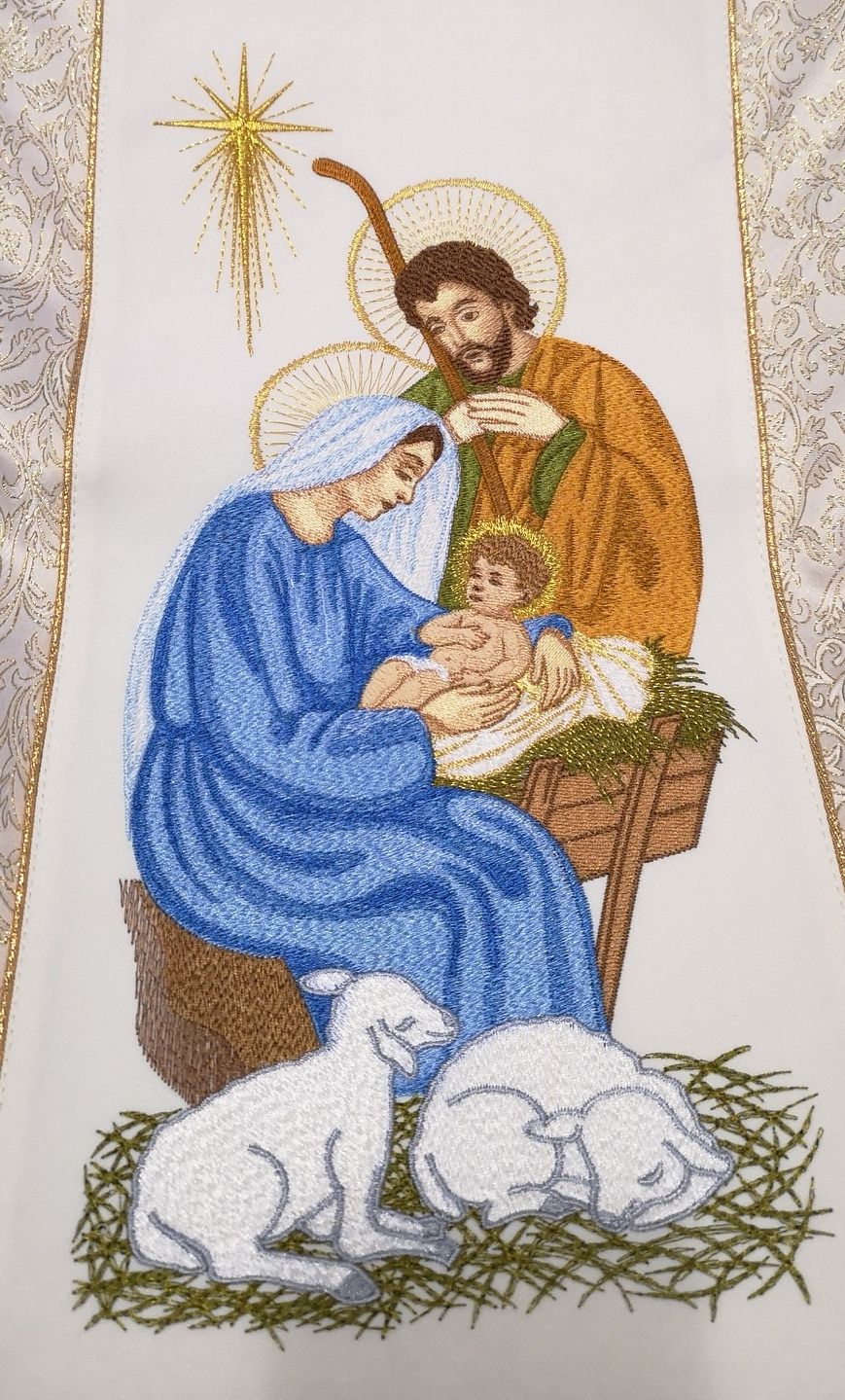 Ornat na Boże Narodzenie - zdjęcie 4 - Ornat na Boże Narodzenie