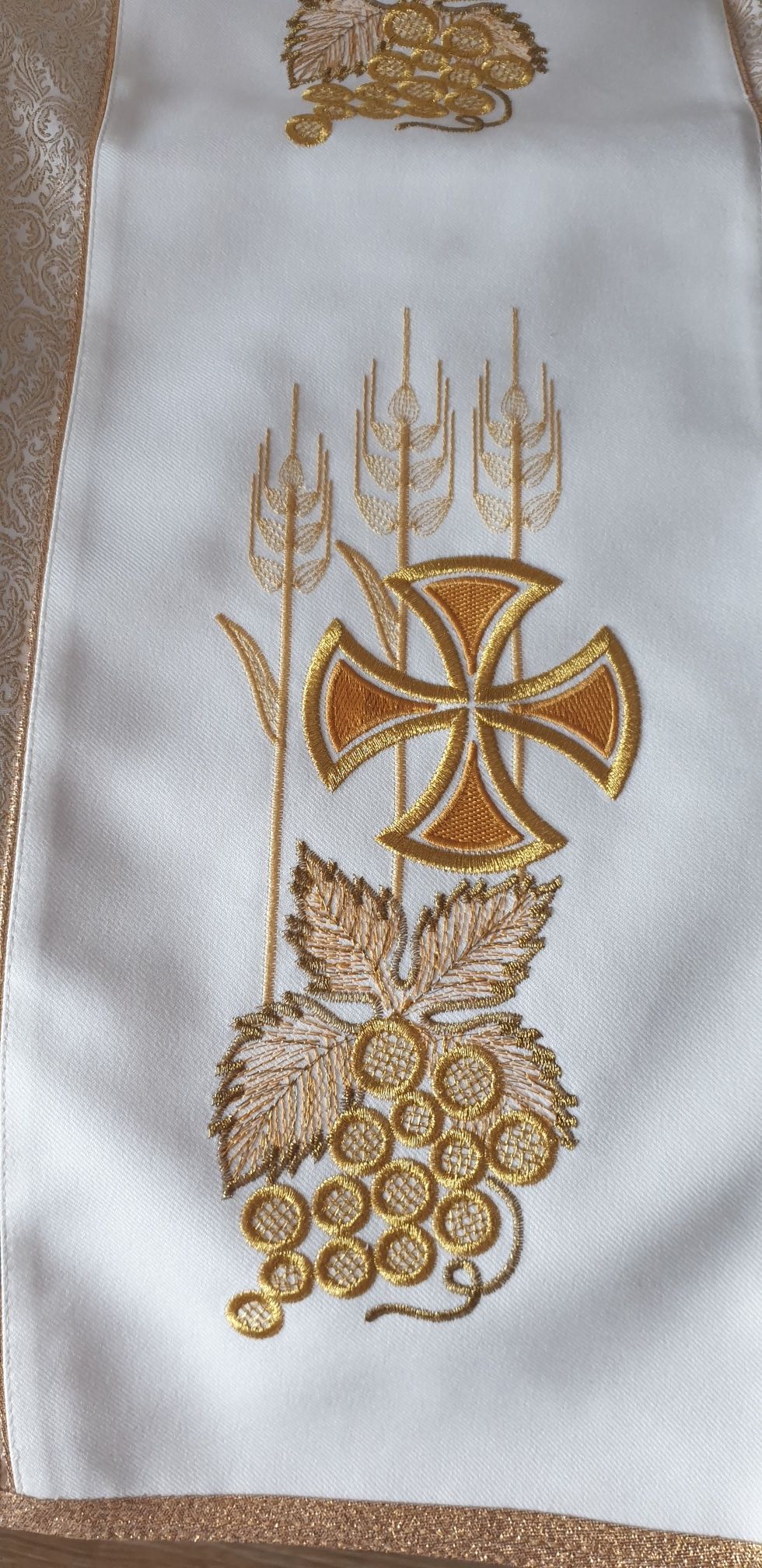 Ornat haftowany Michał Archanioł - zdjęcie 6 - Ornat haftowany Michał Archanioł