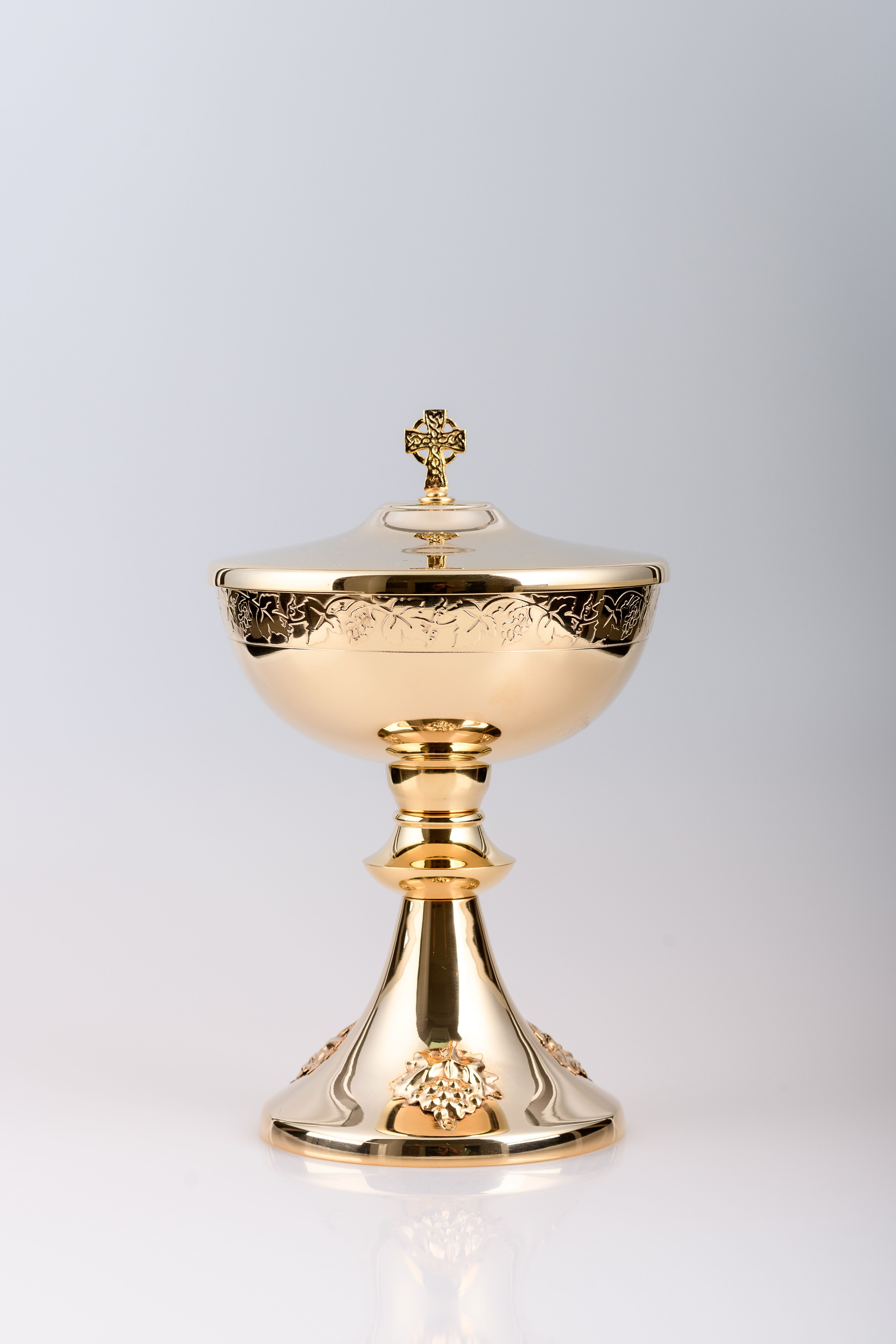 Puszka na komunikanty, mosiężna , pozłacana - 24 cm (35)