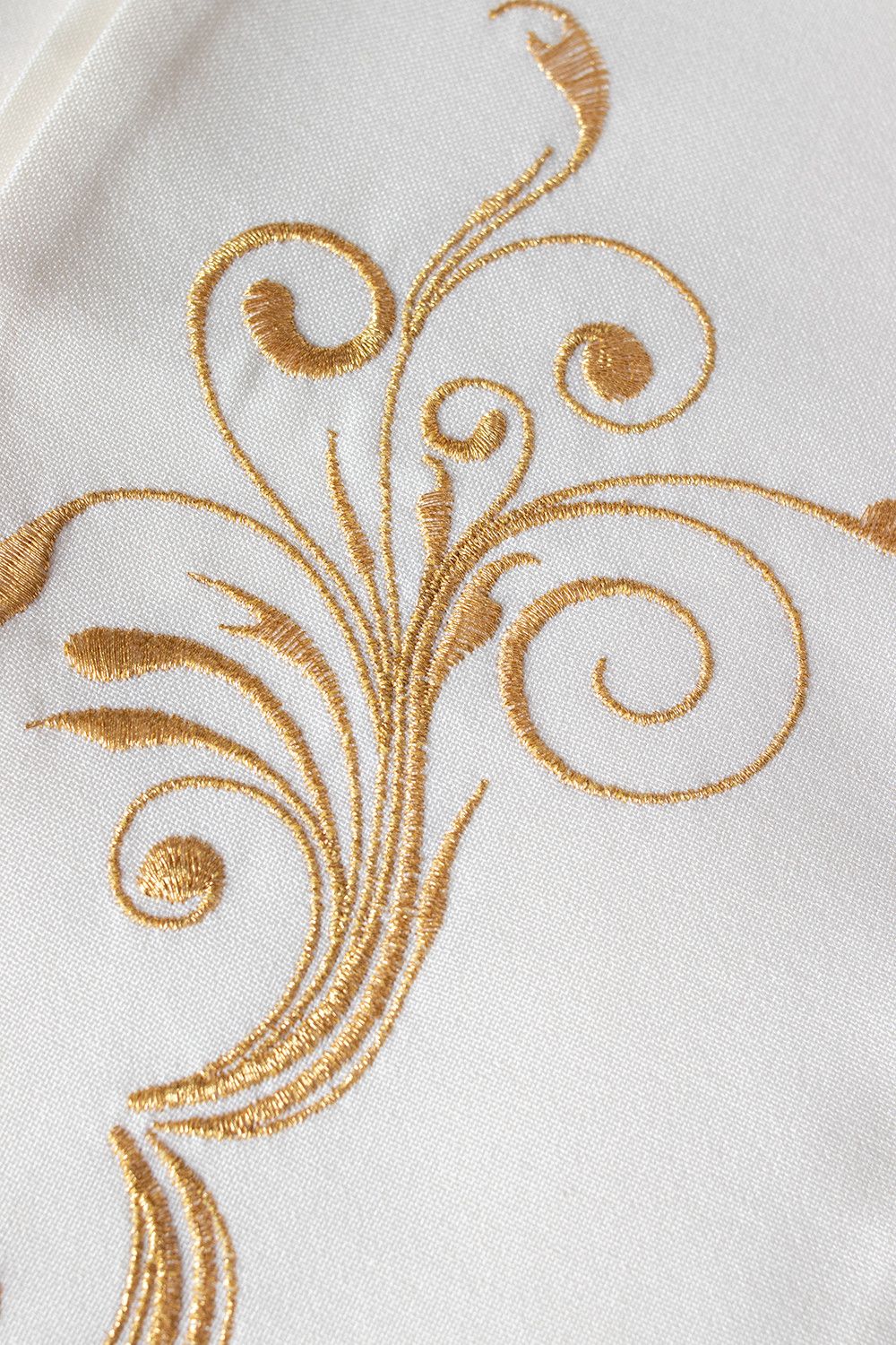 Stuła haftowana - kolory liturgiczne (413) - zdjęcie 6 - Stuła haftowana - kolory liturgiczne (413)