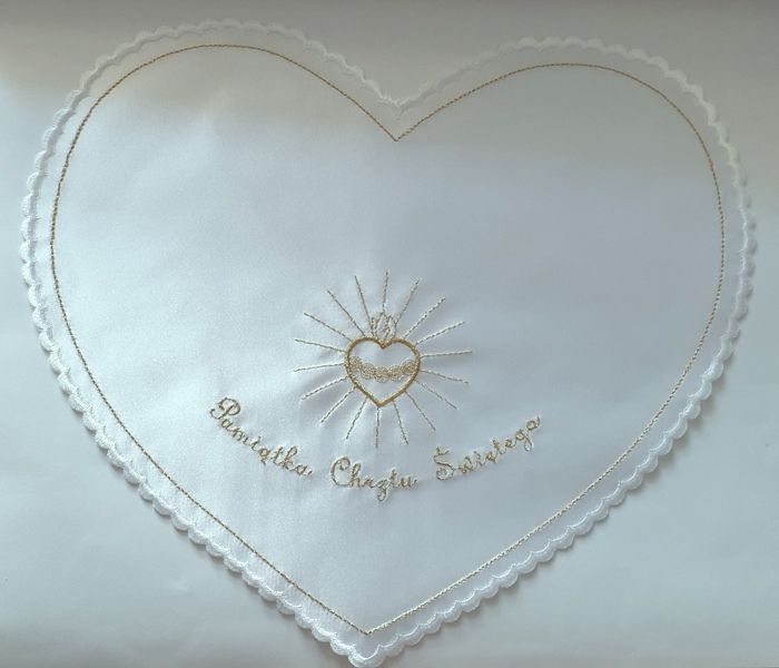 Szatka do chrztu Serce - kolor biało/złoty