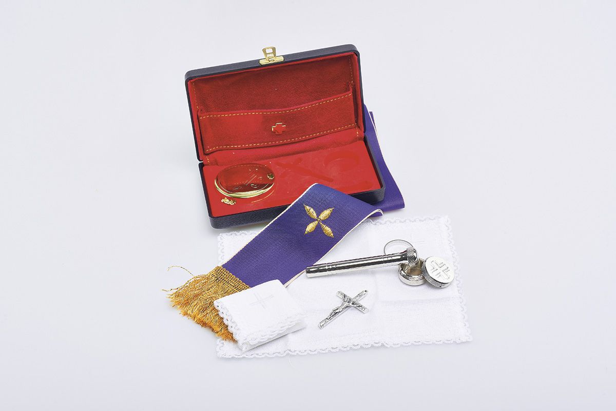 Bursa z wyposażeniem dla chorych (4) - zdjęcie 2 - Bursa dla chorych