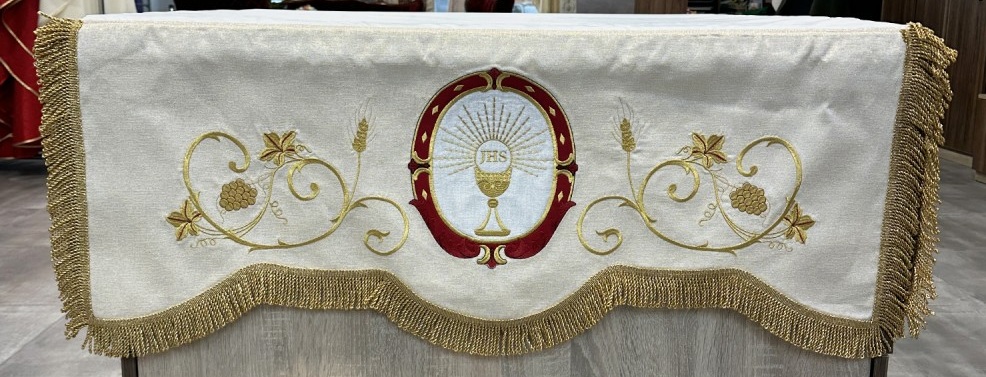 Baldachim haftowany na 2 drzewce - zdjęcie 3