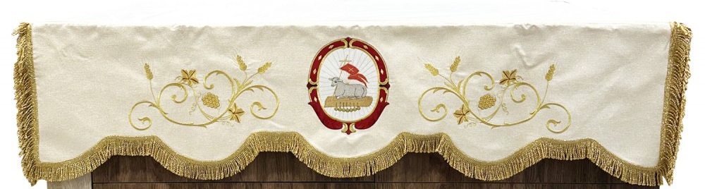 Baldachim haftowany na 2 drzewce